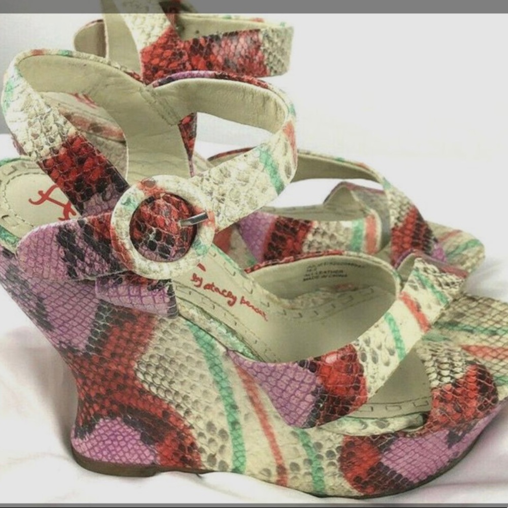 Alice and Olivia snakeskin embossed wedge